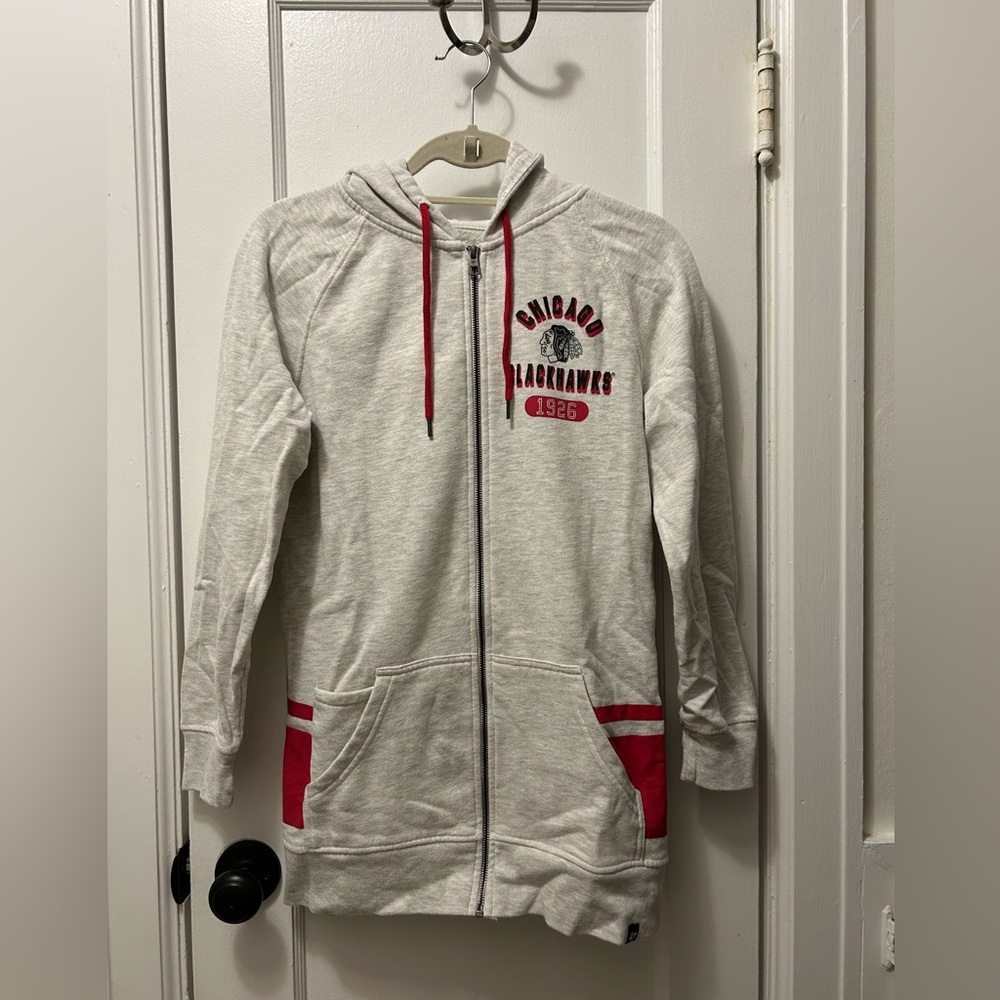 Brand ‘47 Chicago Blackhawks Long Full Zip Hoodie, Size Small